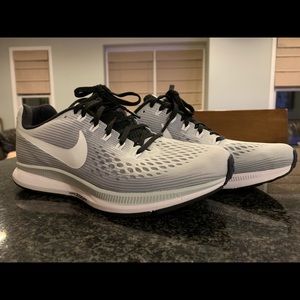 Women’s Nike Air Zoom Pegasus 34 Shoe